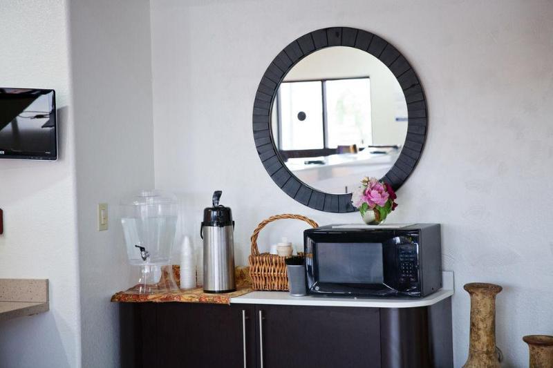 Infinity Inn & Suites Tempe Exteriér fotografie