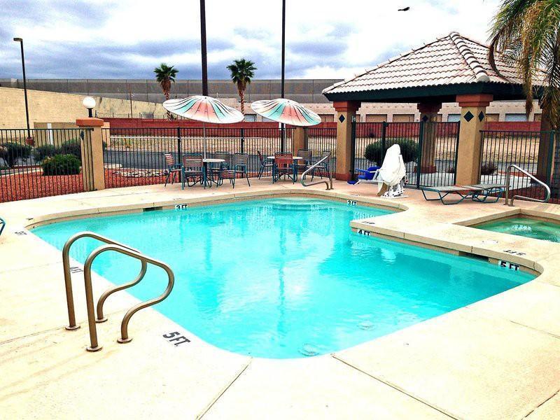 Infinity Inn & Suites Tempe Exteriér fotografie